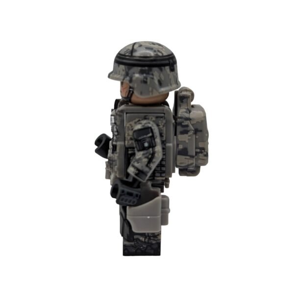 US Army Airborne Soldier Brick Minifigure side view