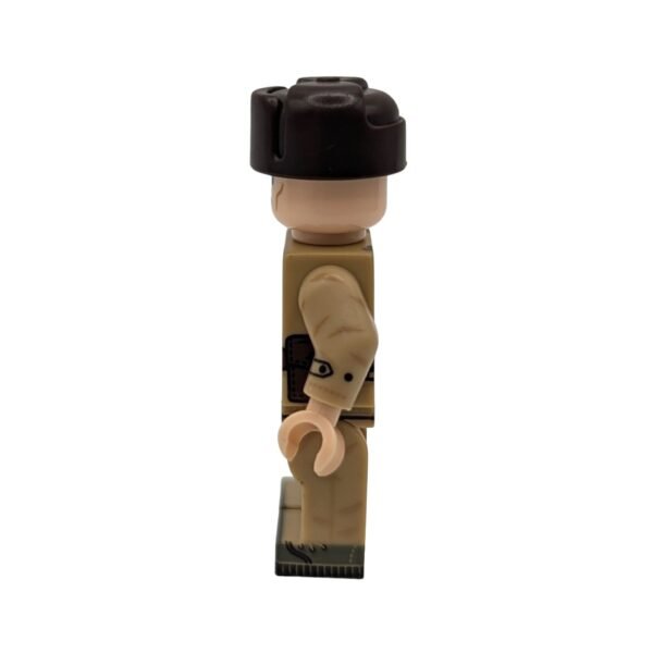 Soviet Red-Army Winter Rifleman Variant 3 Brick Minifigure side view