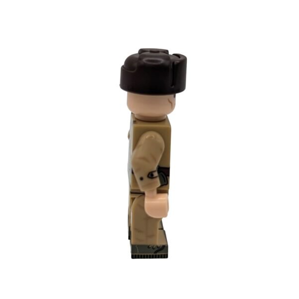 Soviet Red-Army Winter Rifleman Variant 3 Brick Minifigure side view