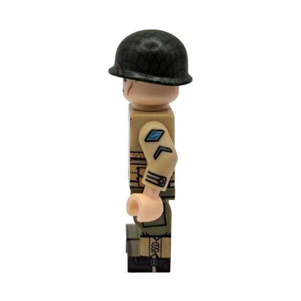 US Infantry battalion Private Variant 2 Brick Minifigure side view