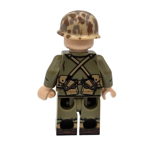 US Marine Corps Pacific Theatre Soldier Brick Minifigure rear view