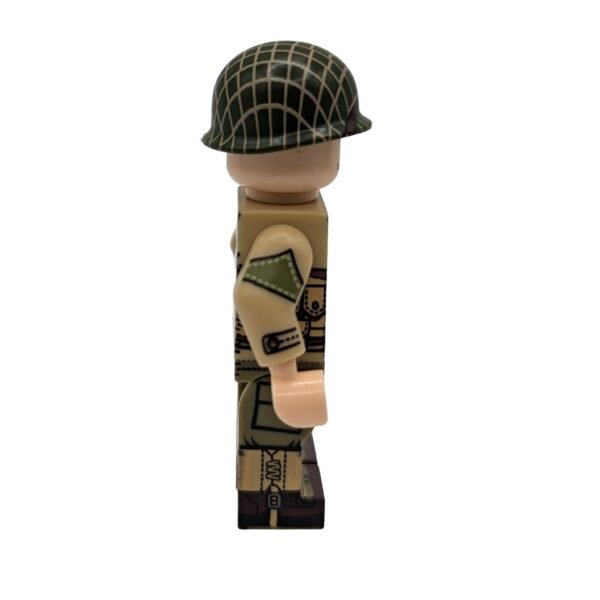 US Army Infantryman Brick minifigure side view