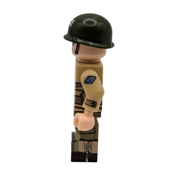 US Army Infantry Captain brick minifigure side view