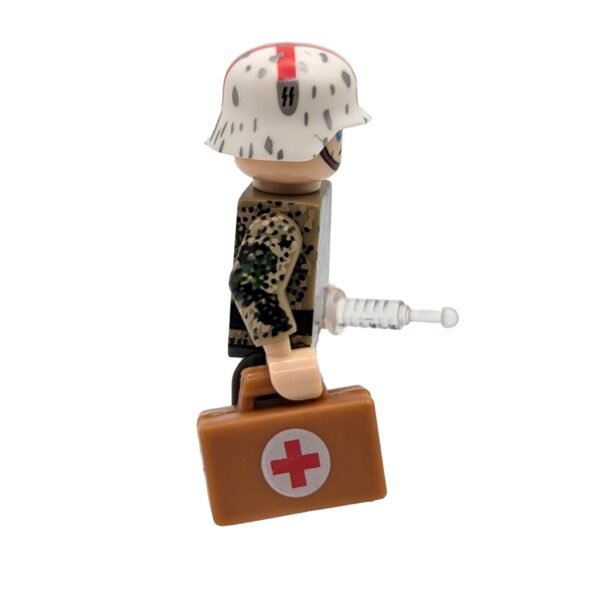 German Army Medic Winter Woodland Patten (Single) - Image 4