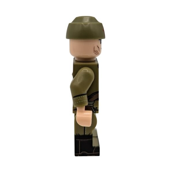 Soviet Red-Army Sub-machine gunner infantry side view