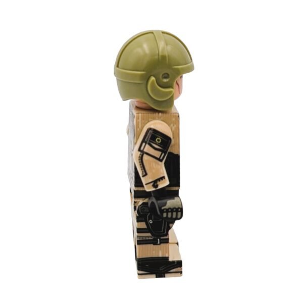 Israeli Armoured Corp tank operator Brick Minifigure side view